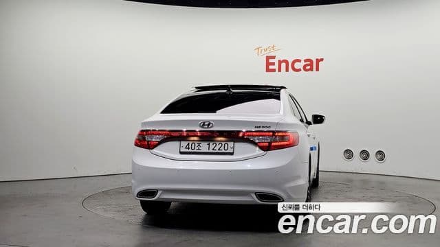 Hyundai Grandeur HG Modern, 2014 4