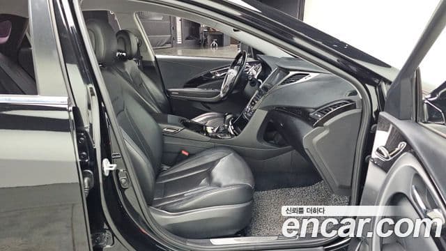 Hyundai Grandeur HG Premium, 2014 12