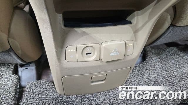 Kia The / новый New Carnival Special, 2019 19