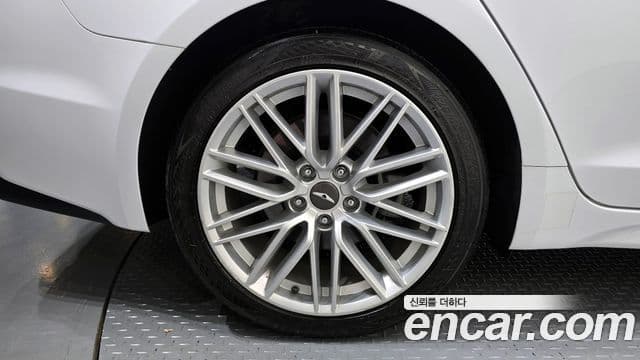 Genesis G70 Elite, 2019 все фото