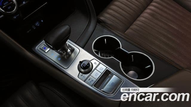 Genesis G70 Elite, 2019 9