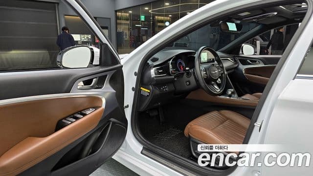 Genesis G70 Elite, 2019 11