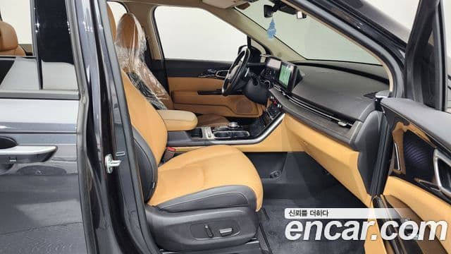 Kia Carnival 4세대 Signature, 2022 11