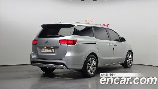 Kia All New Carnival Prestige, 2016 2