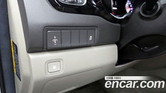 Kia All New Carnival Prestige, 2016 15