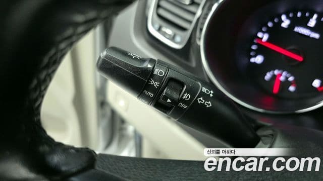 Kia All New Carnival Prestige, 2016 16