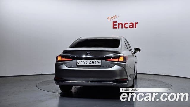 Lexus ES300h 7세대 Luxury Plus, 2022 4