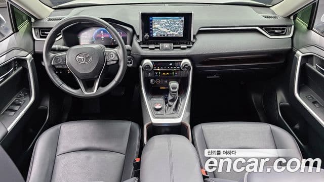 Toyota RAV4 5세대 2.5 4WD гибрид LTD, 2023 7