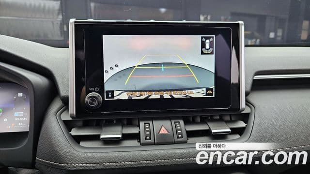 Toyota RAV4 5세대 2.5 4WD гибрид LTD, 2023 14