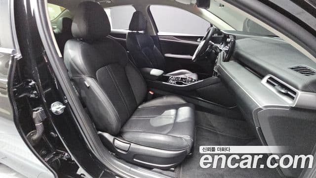 Kia K5 3세대 Trendy, 2021 11