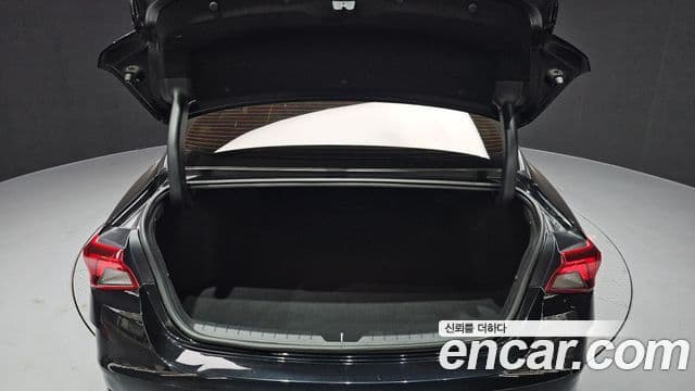 Kia K5 3세대 Trendy, 2021 20