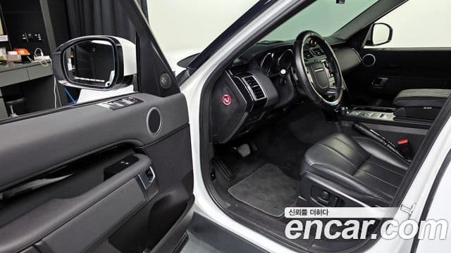 Land Rover Discovery 5 3.0 SD6 SE, 2019 10