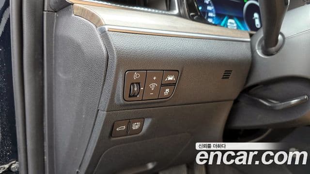 Kia K5 гибрид 3세대 Signature, 2021 16