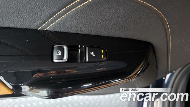 Kia K5 гибрид 3세대 Signature, 2021 17