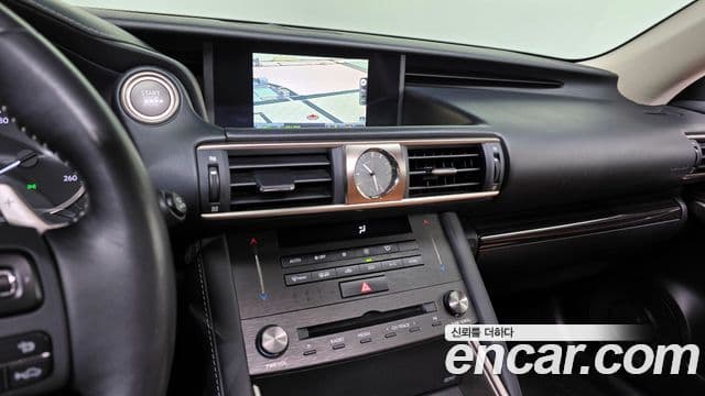 Lexus New IS300 Supreme, 2019 14