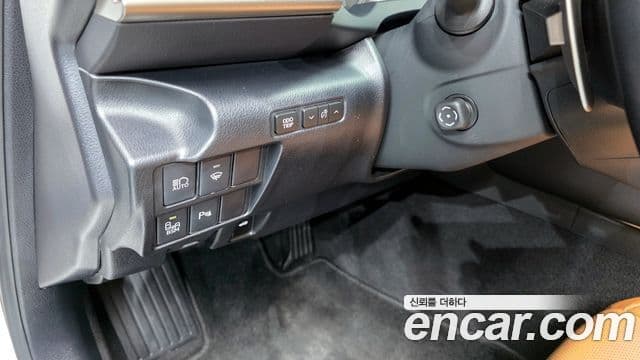 Lexus New IS300 Supreme, 2019 16