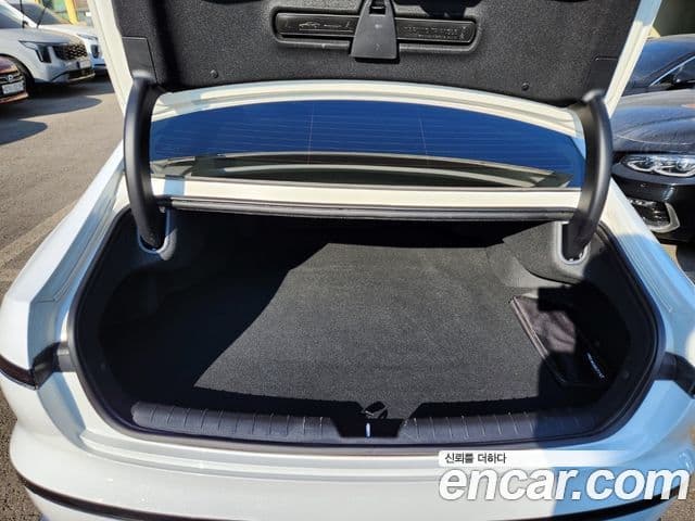 Hyundai Grandeur (GN7) люксовая версия, 2023 14