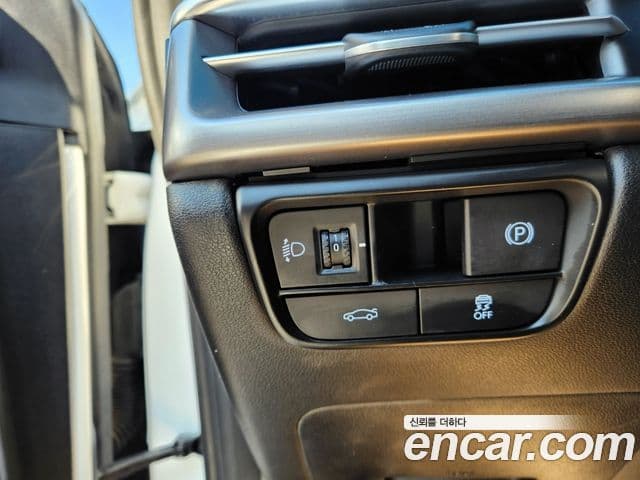 Hyundai Grandeur (GN7) люксовая версия, 2023 17