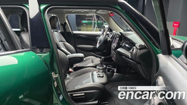 Mini Cooper S 3세대, 2020 11