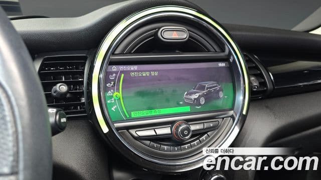 Mini Cooper S 3세대, 2020 16