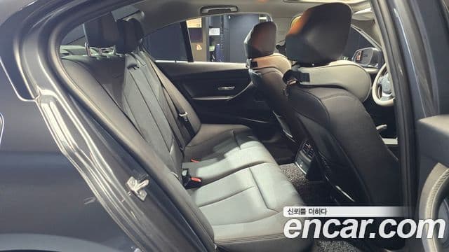 BMW 3시리즈 (F30), 2017 13