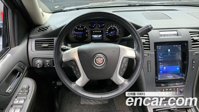 Cadillac Escalade 3세대, 2008 13