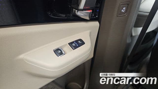 Kia The / новый New Carnival 4세대 Signature, 2024 17