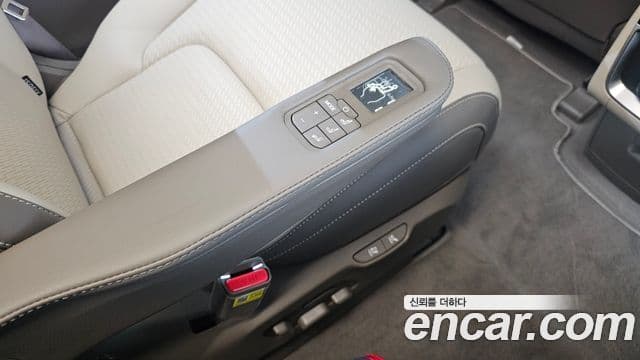 Kia The / новый New Carnival 4세대 Signature, 2024 18