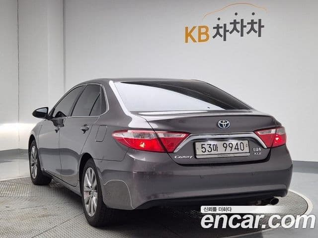 Toyota New 캠리 гибрид XLE, 2017 2