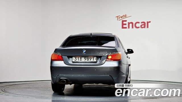 BMW 5시리즈 (E60) 520d седан, 2010 4