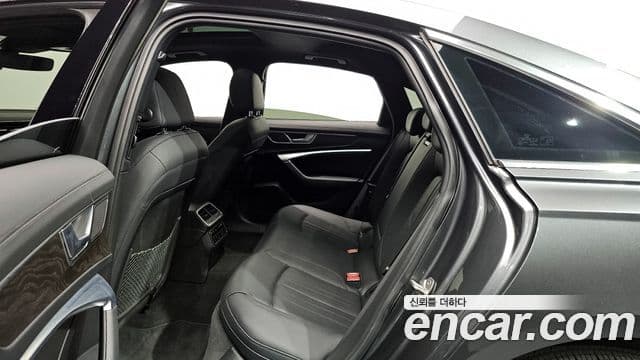 Audi A6 (C8) Premium, 2022 12