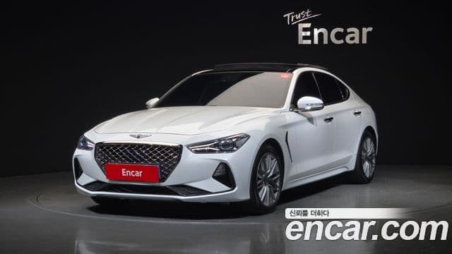 Genesis G70 Elite, 2020 1