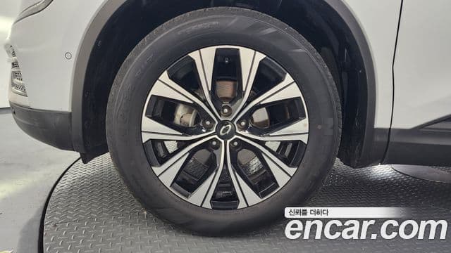 Renault Korea(Samsung) The / новый New QM6 2.0 LPe LE 2WD, 2023 все фото