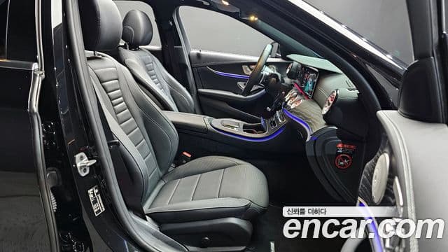 Mercedes-Benz E-класс W213 AMG Line, 2023 10