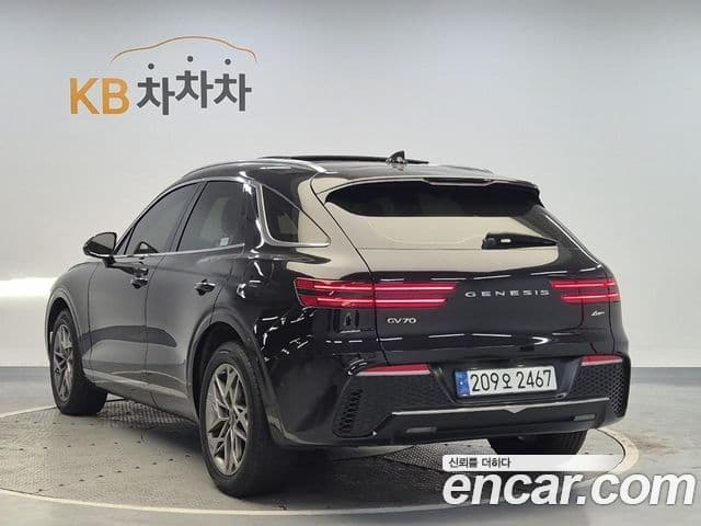 Genesis GV70, 2022 2