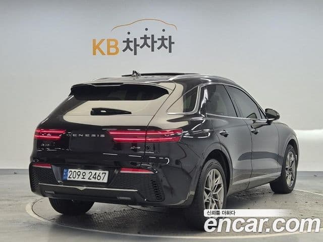Genesis GV70, 2022 3