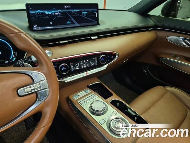 Genesis GV70, 2022 10