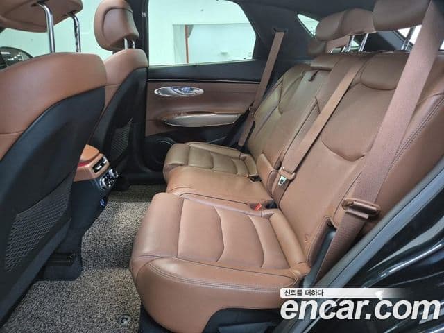 Genesis GV70, 2022 12