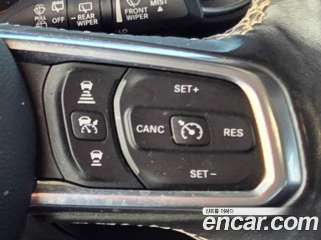 Jeep Wrangler (JL) 2.0 Overland 4도어, 2019 7