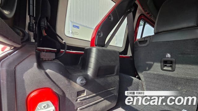 Jeep Wrangler (JL) 2.0 Overland 4도어, 2019 15