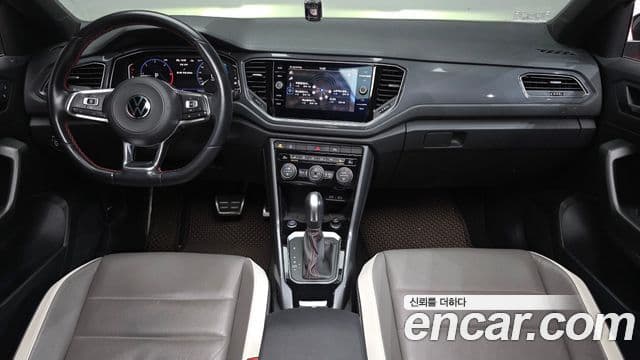 Volkswagen T-Roc Premium, 2022 7