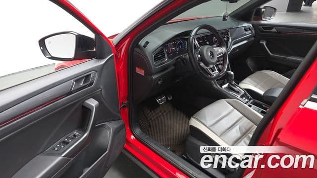 Volkswagen T-Roc Premium, 2022 10