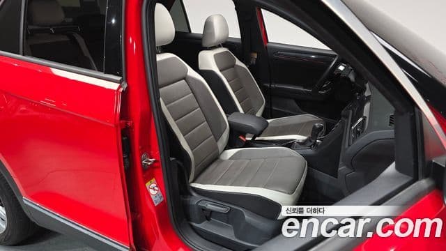 Volkswagen T-Roc Premium, 2022 11