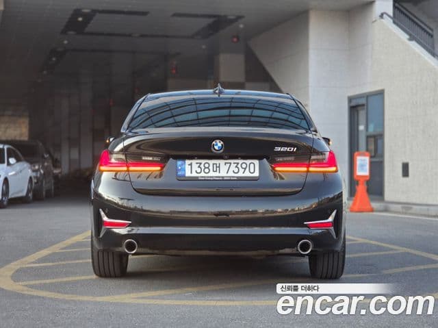 BMW 3시리즈 (G20) Luxury, 2022 все фото