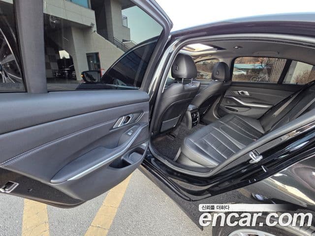 BMW 3시리즈 (G20) Luxury, 2022 13