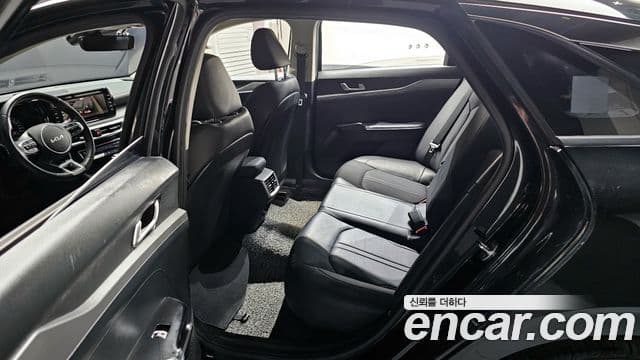 Kia K5 3세대 Trendy, 2022 11