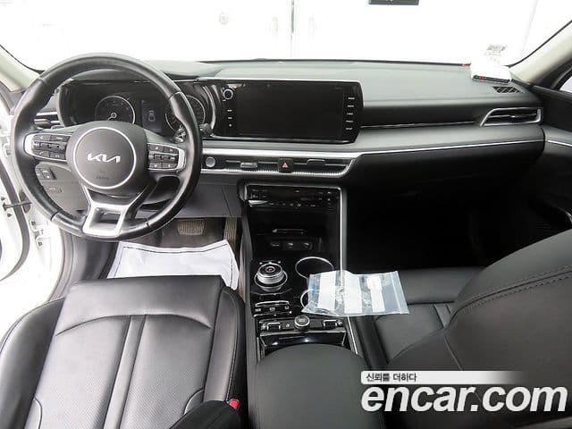 Kia K5 3세대 Trendy, 2023 8