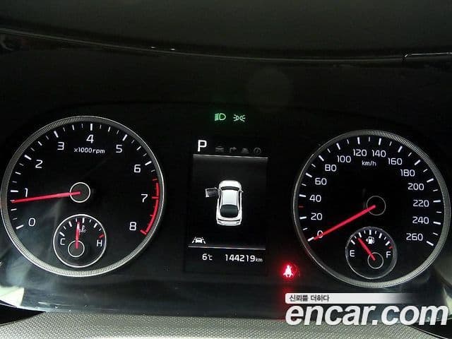 Kia K5 3세대 Trendy, 2023 11