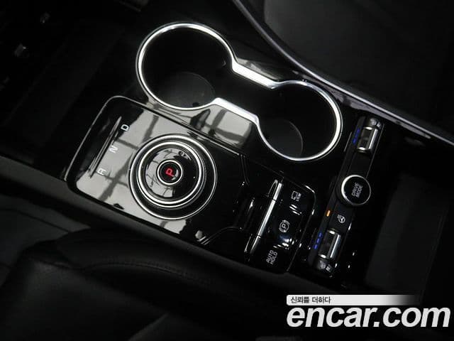 Kia K5 3세대 Trendy, 2023 12