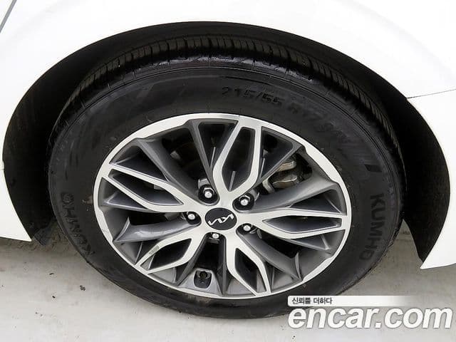 Kia K5 3세대 Trendy, 2023 19